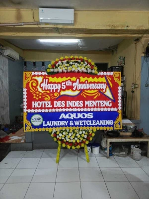 Papan Bunga di Magelung Kaliwungu Selatan